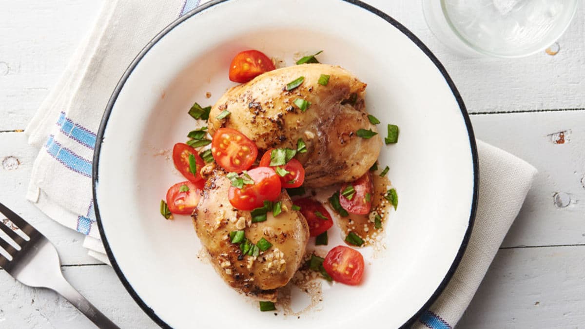 5-Ingredient Slow-Cooker Balsamic Chicken